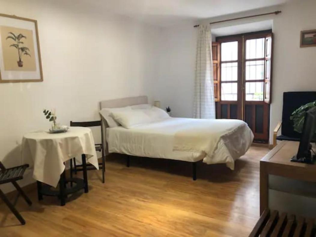 Apartamento Completo Reformado En Arco De Elvira - Centro Grenada Zewnętrze zdjęcie